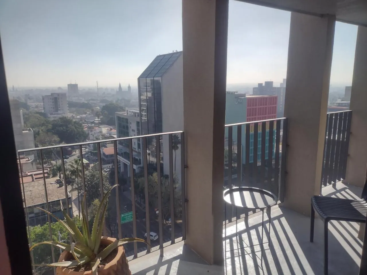 Contemporary Apartment In The Heart Of Chapultepec Tribu Chapultepec 67 Guadalajara